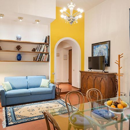 Signoria Apartment With Patio فلورنس المظهر الخارجي الصورة