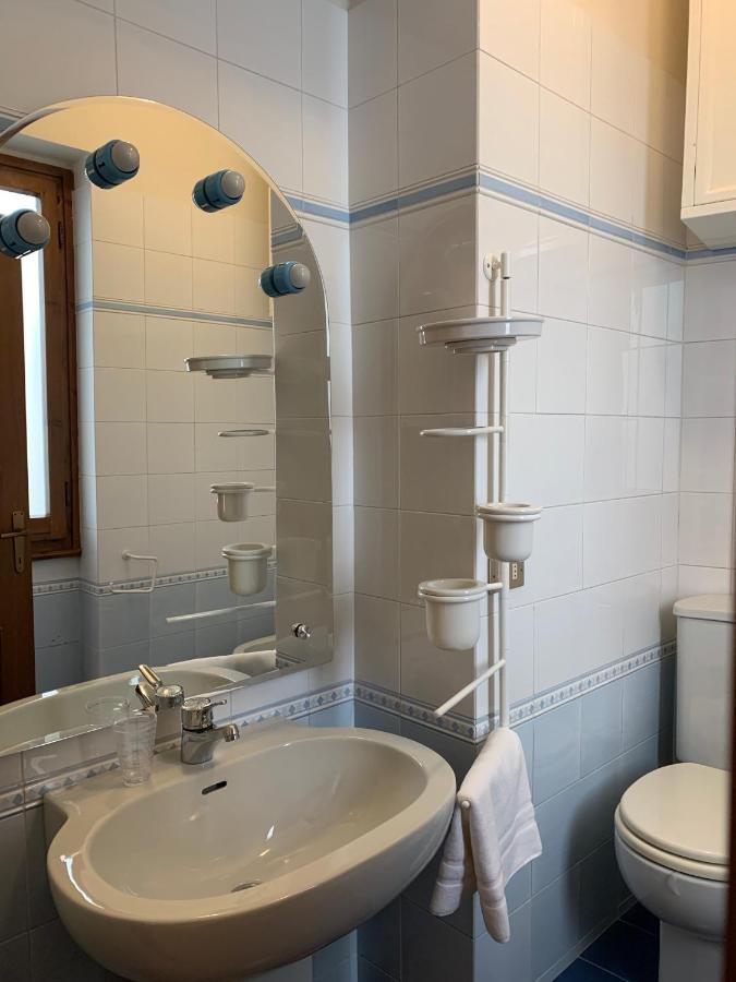 Signoria Apartment With Patio فلورنس المظهر الخارجي الصورة