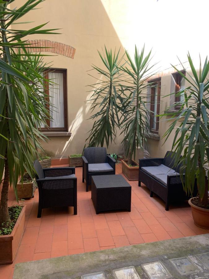 Signoria Apartment With Patio فلورنس المظهر الخارجي الصورة