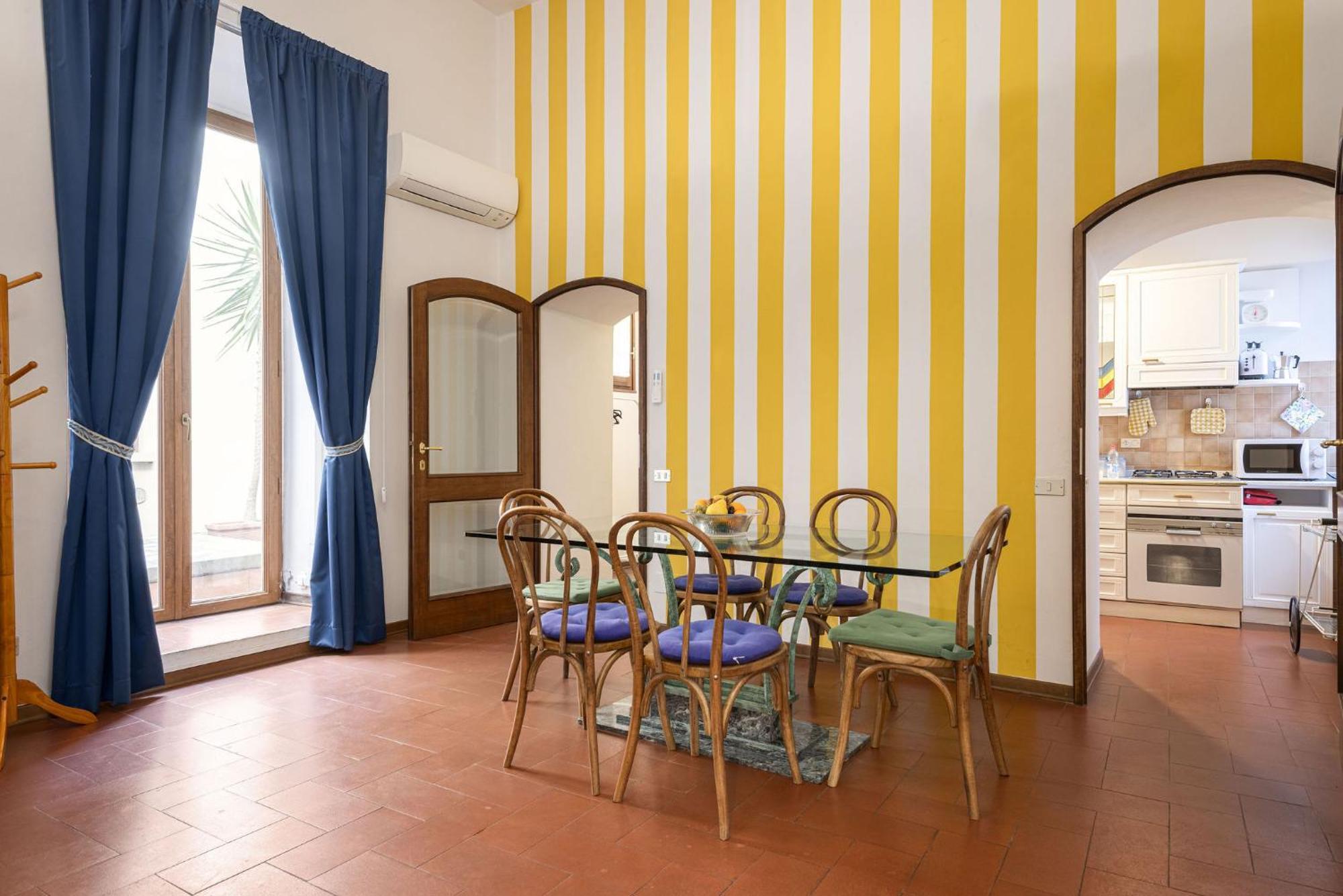 Signoria Apartment With Patio فلورنس المظهر الخارجي الصورة